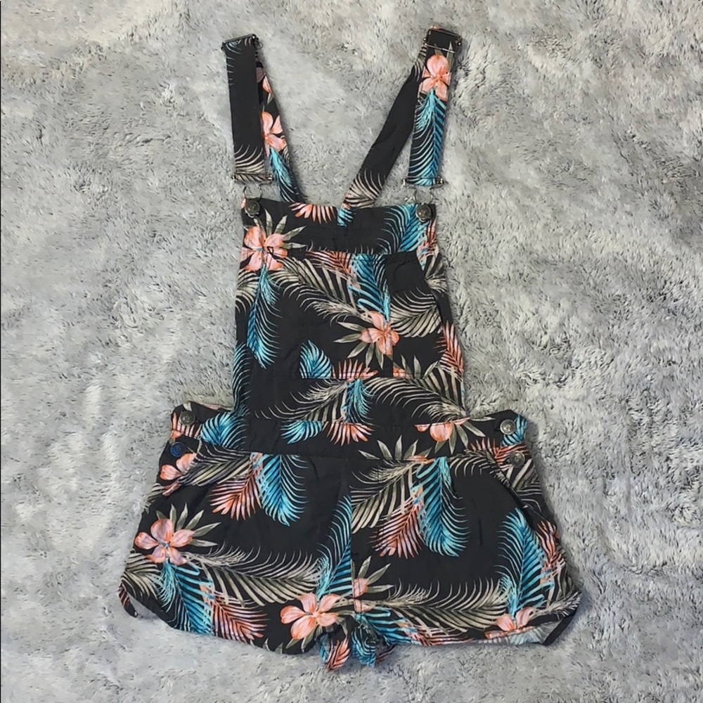 Bethany mota overall shorts